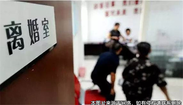 父母離婚，父親私自賣掉贈(zèng)與兒子的房