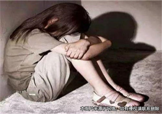 繼父性侵繼女被判刑，母親起訴離婚能否獲得法院的支持？