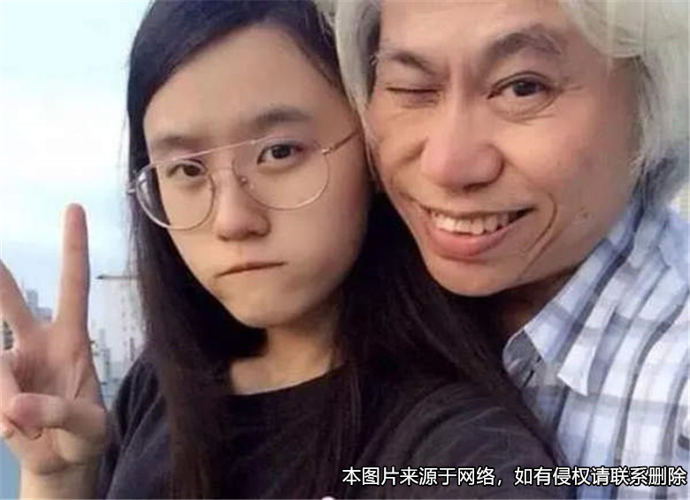 六旬大爺與90后姑娘相戀，分手后大爺起訴追回轉賬的3萬元