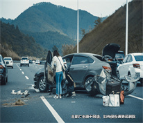 交通肇事后肇事者死亡，其繼承人是否要承擔賠償？