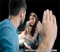 [上海離婚律師]丈夫婚內家暴后分居多年，妻子兩次起訴離婚均被駁回